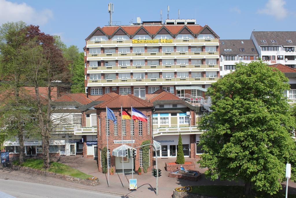 Sachsenwald Hotel Райнбек Экстерьер фото