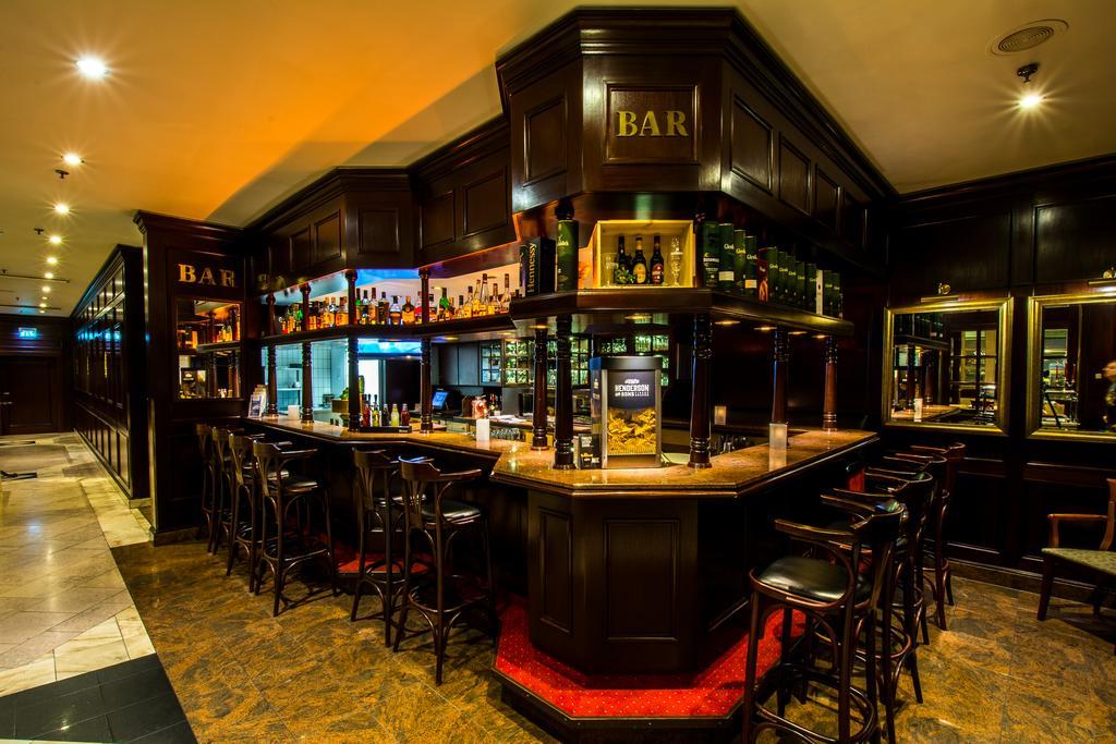 Sachsenwald Hotel Райнбек Экстерьер фото