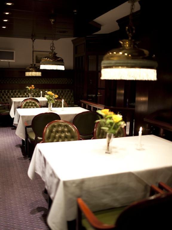 Sachsenwald Hotel Райнбек Экстерьер фото